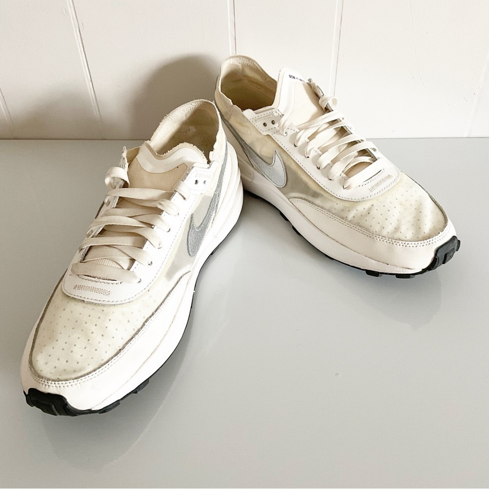 Nike Waffle One Essential Shoes in Phantom Womens size 9.5